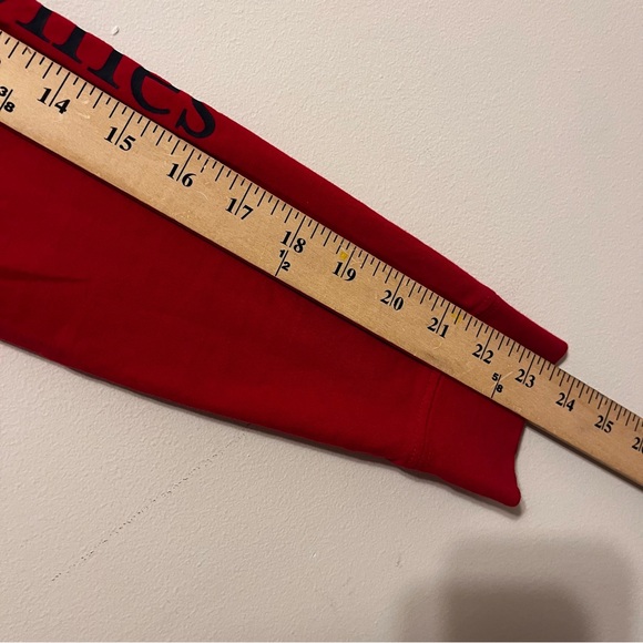 Vineyard Vines Christmas Red Long Sleeve Pullover T Shirt Size X Small - Picture 9 of 10